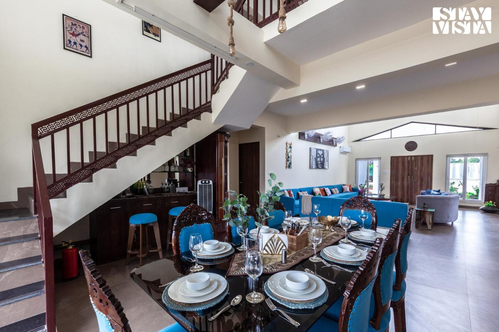 Stayvista'S Hillside Meadows - Mountainside Retreat With Farm View, Pool & Deck, Lawn & Gazebo Chinchavli Dış mekan fotoğraf