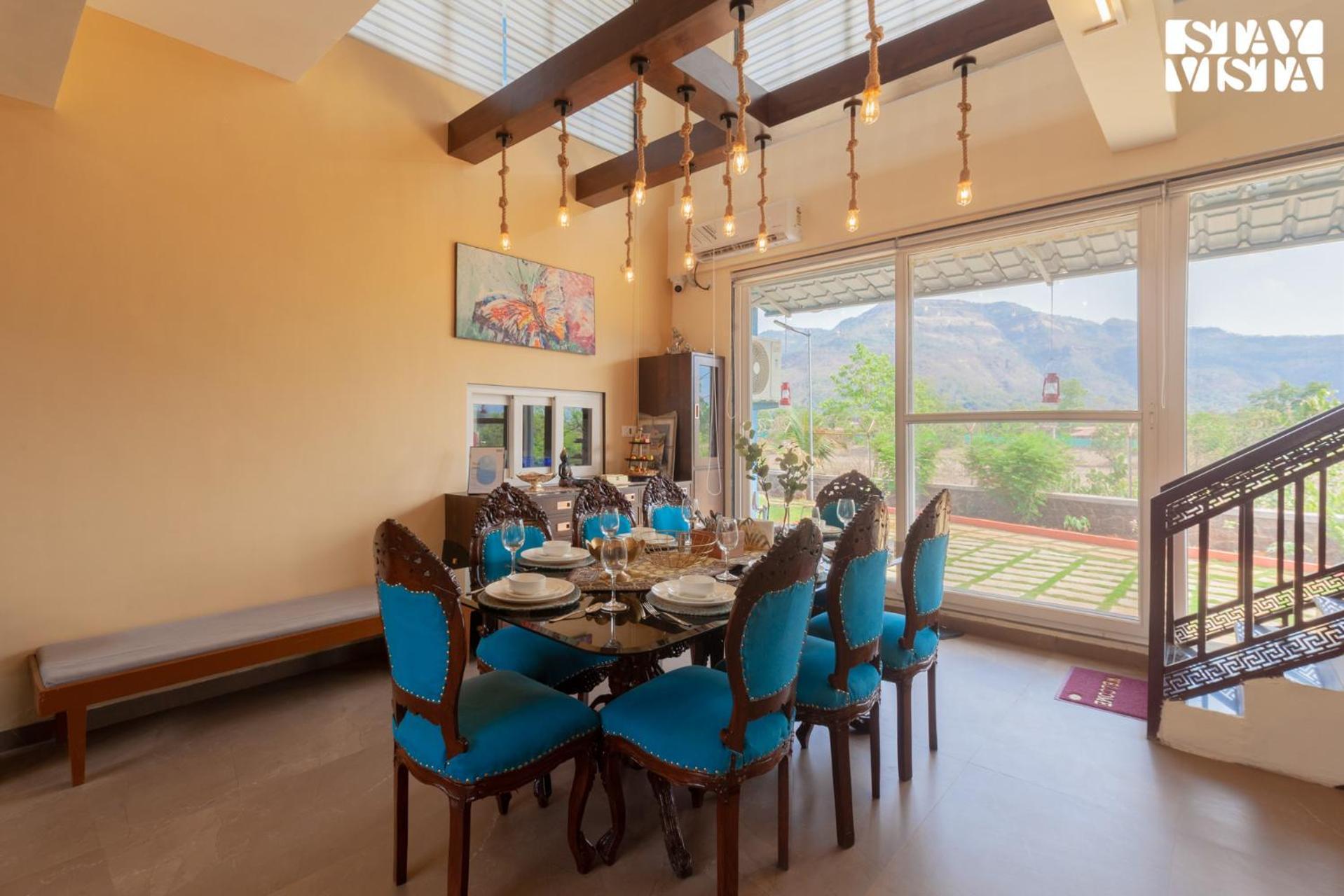 Stayvista'S Hillside Meadows - Mountainside Retreat With Farm View, Pool & Deck, Lawn & Gazebo Chinchavli Dış mekan fotoğraf